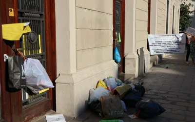 Nova manifestació en contra de la taxa de residus | Júlia Ramon